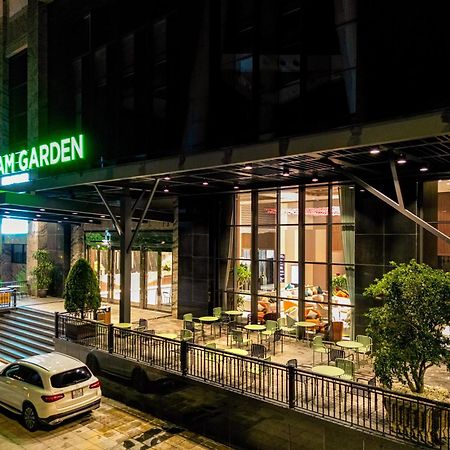 ホテル Wyndham Garden Legend Halong ハロン エクステリア 写真