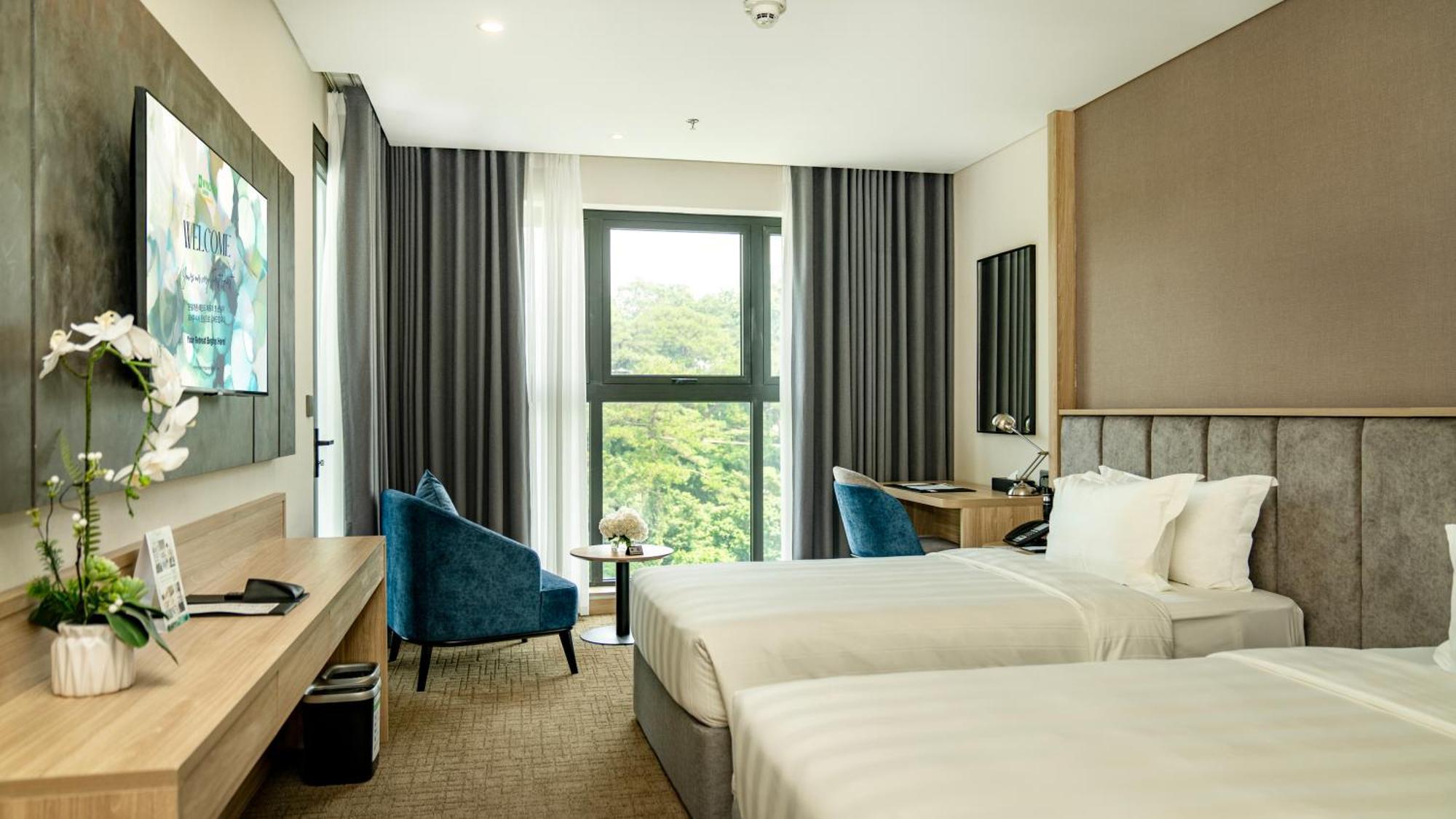 ホテル Wyndham Garden Legend Halong ハロン エクステリア 写真